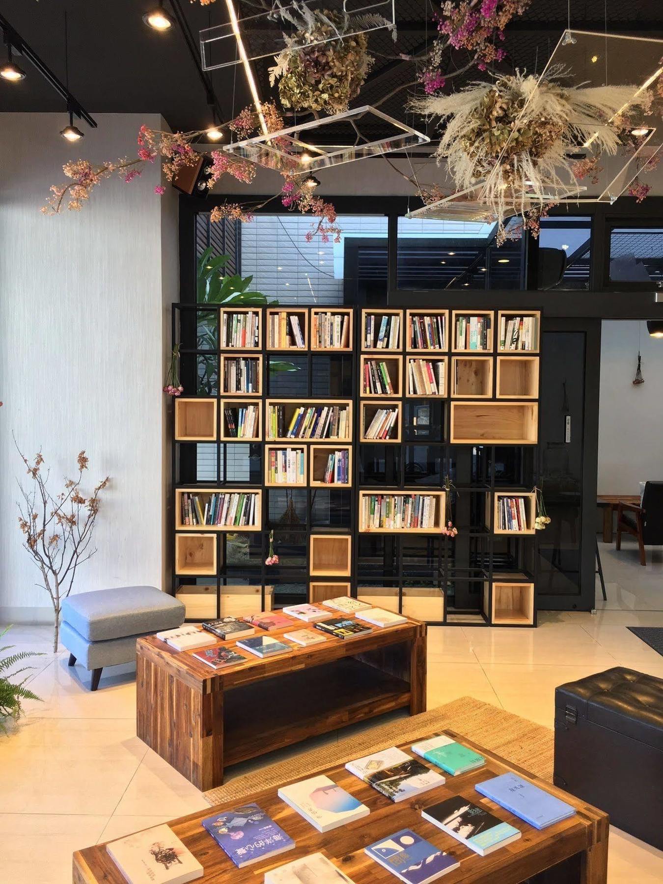 Check Inn Express Taichung Fuxing Hall 2 Eksteriør billede